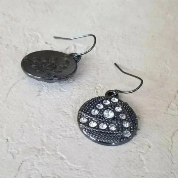 Avant Garde Gunmetal & Crystal Earrings - Picture 4 of 7